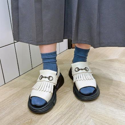 HT004(BL)を装着しています。※別売り