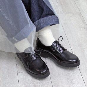 レースアップシューズ